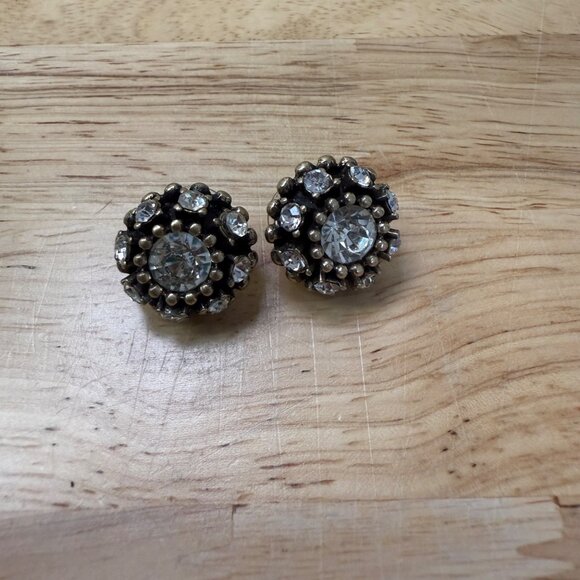 Banana Republic Crystal Cluster Stud Earrings Vintage-Inspired Gold-Tone - Picture 2 of 10